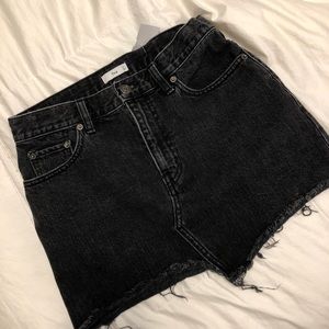 TNA DISTRESSED DENIM MINI SKIRT